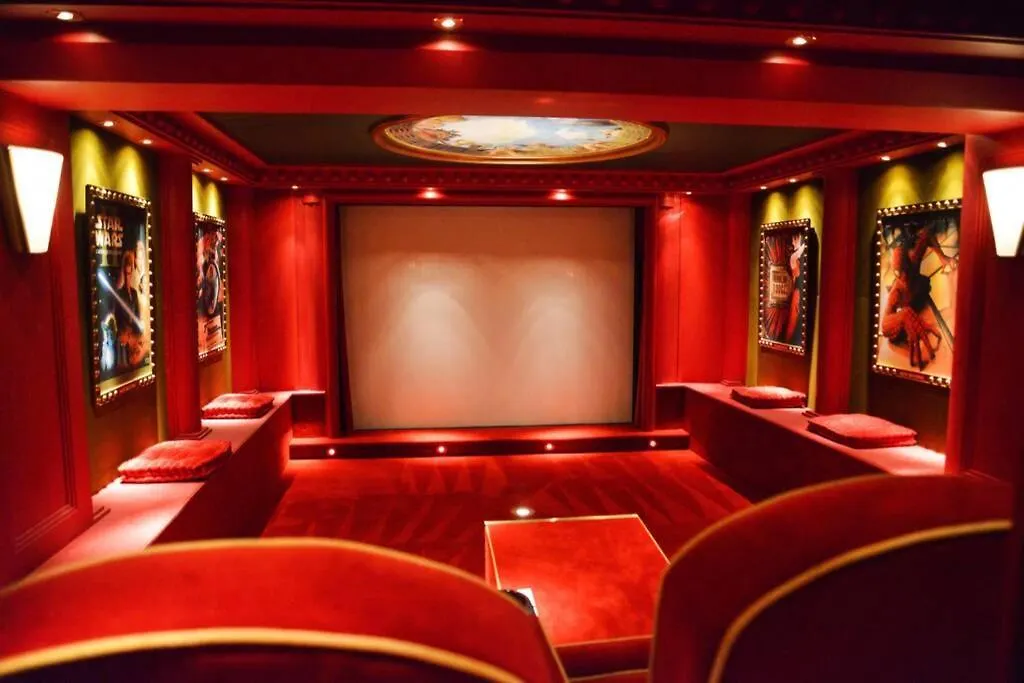 Villa Toulousaine De Standing - Garage - Cour - Cinema à Toulouse