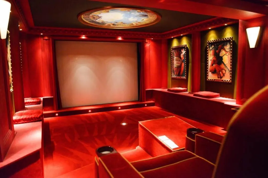 Villa Toulousaine De Standing - Garage - Cour - Cinema à Toulouse
