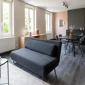 Yin - Logement Calme, Spacieux Et Raffiné Appartement