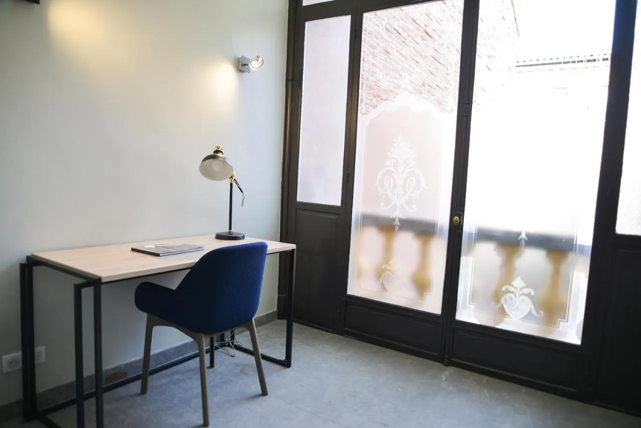 Toulousaine De Standing - Garage - Cour - Cinema Toulouse 0*,  France